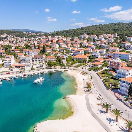 Apartments Karlo Trogir Exterior foto