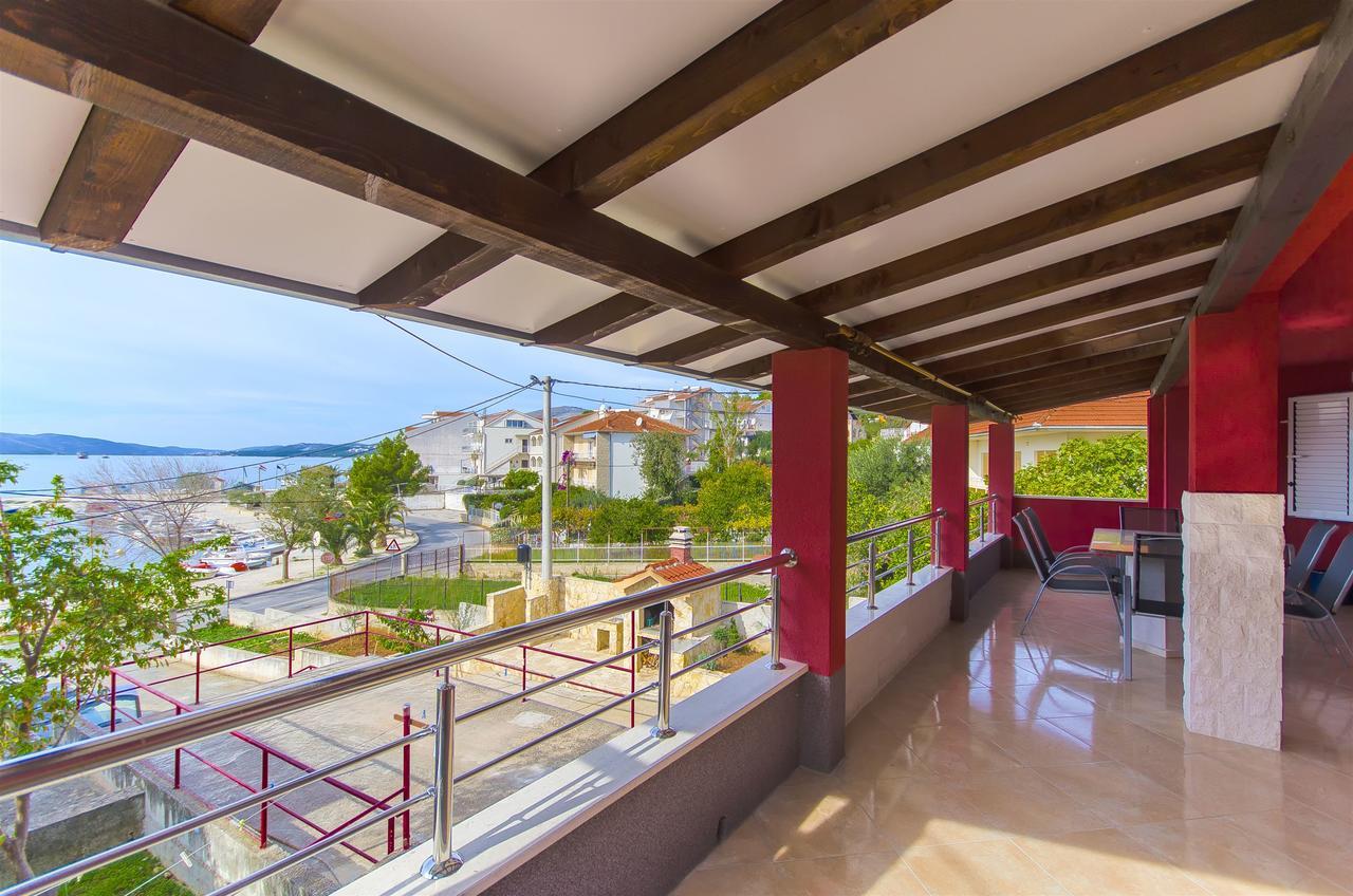 Apartments Karlo Trogir Exterior foto